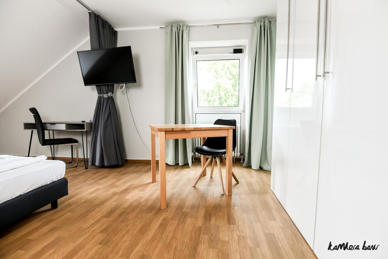 Hotel Blutenburg Munchen Bagian luar foto