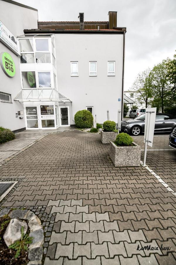 Hotel Blutenburg Munchen Bagian luar foto